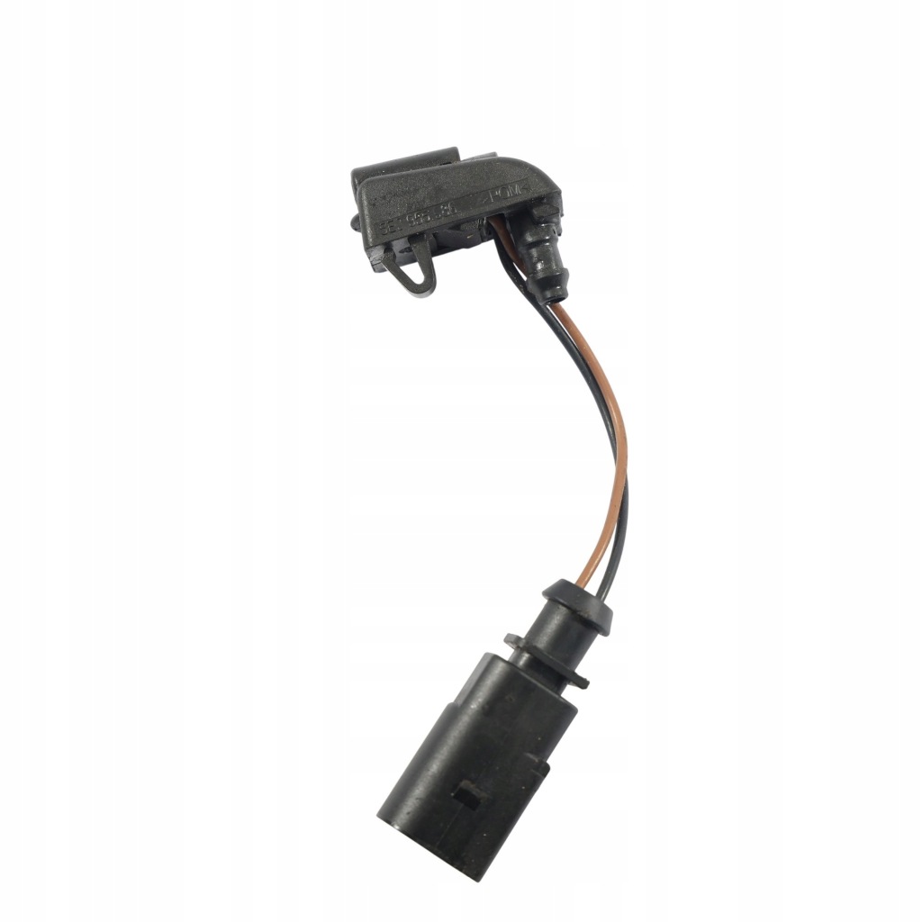 Skoda octavia mk4 насадка омывателя  стекло с подогревом левая правая 5e3955986 Оригинал