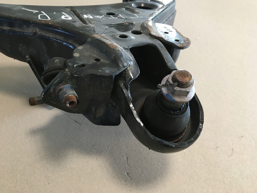 фото №4, Nissan titan xd 5.0 d v8 15- рычаг правый перед нижний