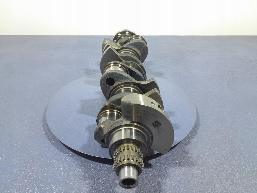 Bmw m5 f90 g30 4.4b 600 km wał колінчастий 7616597 s63b44b Оригінал