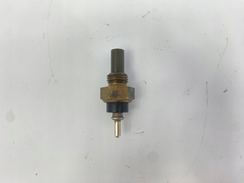 Купити Датчик температури рідина mercedes w126 w123 w124 w201 r107 r129 0055421017