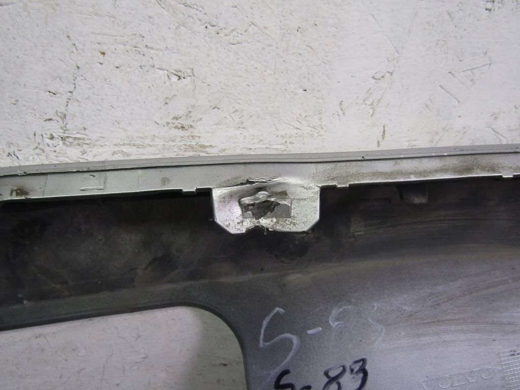 фото №9, Volvo xc40 ii спойлер накладка бампера задняя