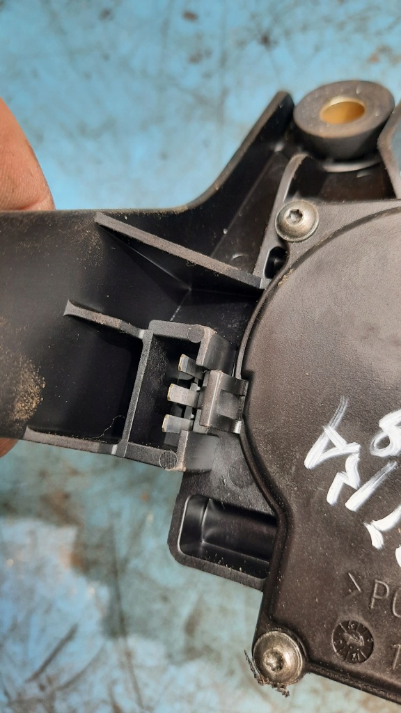 Двигун задній двірники 90559444 opel astra g hb Оригінал