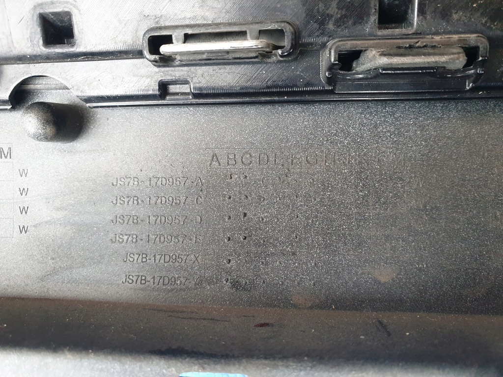 фото №9, Ford mondeo mk5 mk 5 lift бампер передний перед решётка радиатора решётка радиатора решётка радиатора заглушка