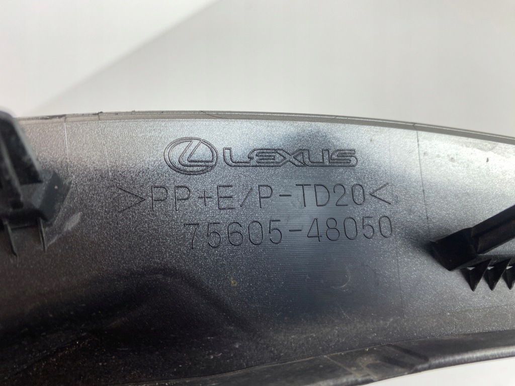 фото №3, Lexus rx v молдинг накладка крыла правый задняя 2022-