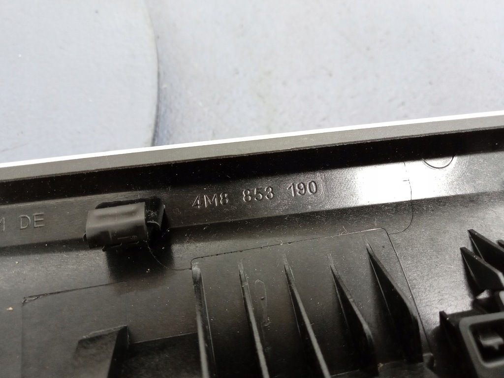 фото №10, Audi q7 ii q8 4m dekor молдинг консоли eu 4m8853190