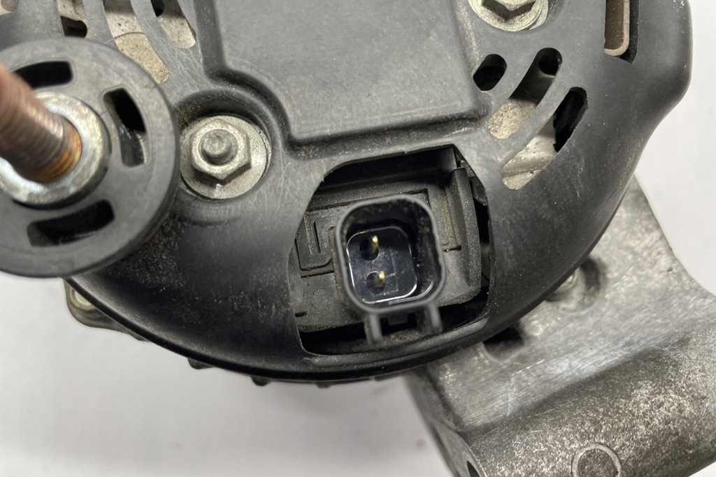 фото №9, Генератор dodge challenger coupe p04801779ai 3.6l бензиновий 227kw 2016