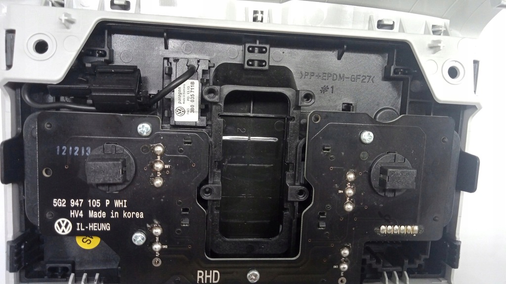 фото №11, Лампа потолочный vw golf vii 5g0868837 5g0867591