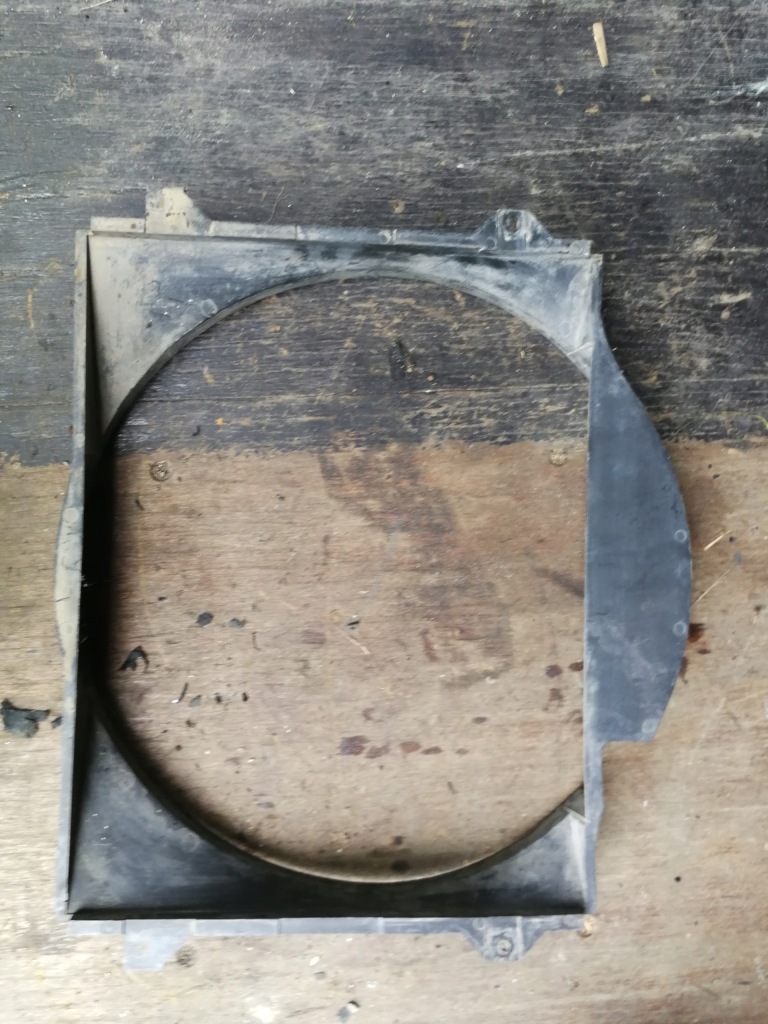 Корпус вентилятора радіатора m10 bmw e30 Оригінал