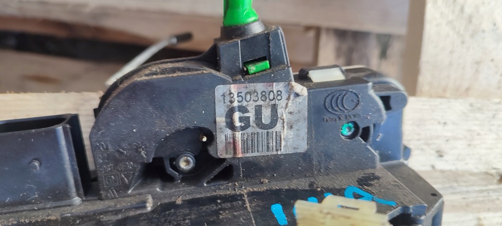 фото №7, Замок дверь задняя правый opel insignia a 6 pin 13503808