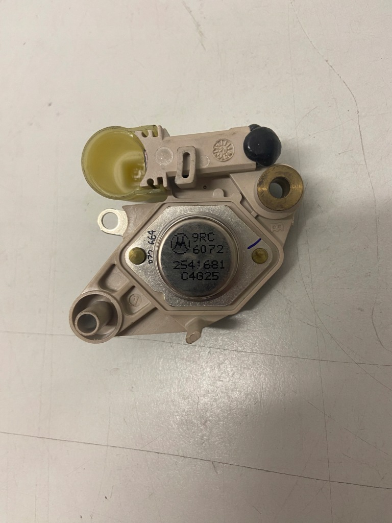 Регулятор напруги mercedes valeo a0021549106 Доставка