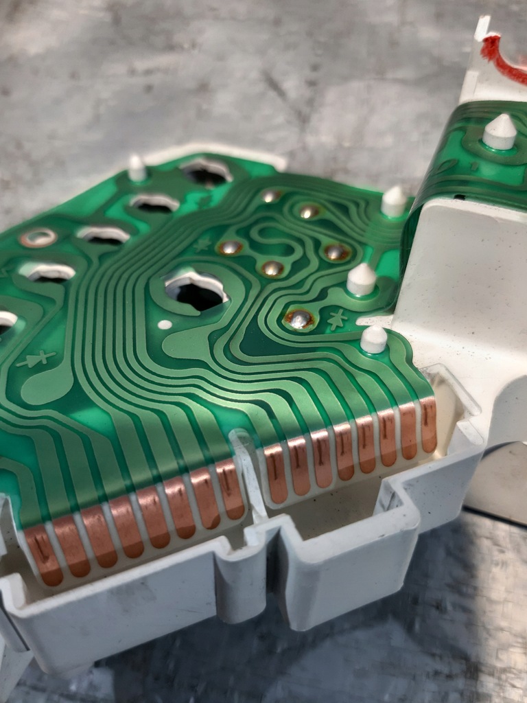 фото №12, Дисплей toyota previa ii 83950-28120