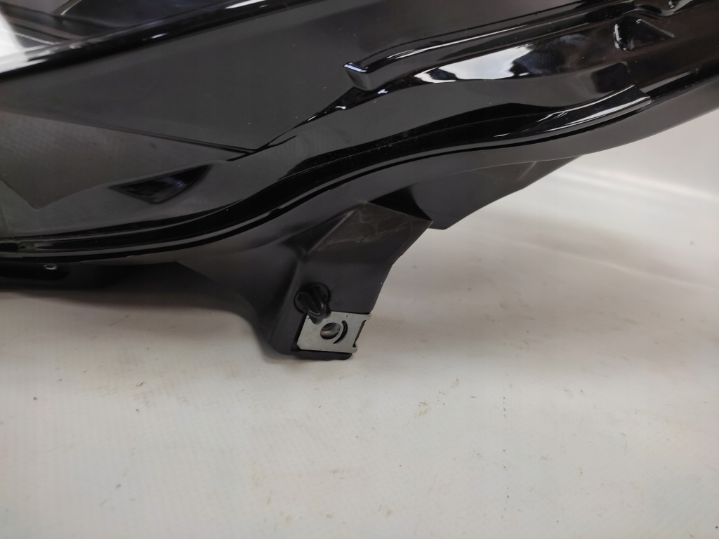 Tesla model 3 lift y лампа ліва перед full led 20- Київ