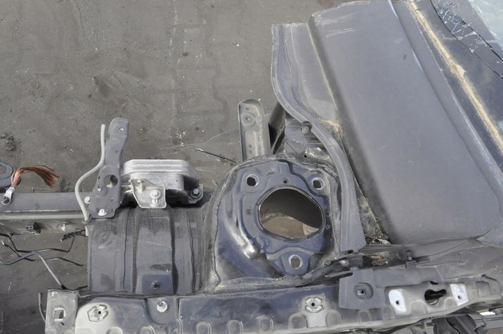 фото №7, Cla w117 x117 блок двигателя порог левый четверть левая перед