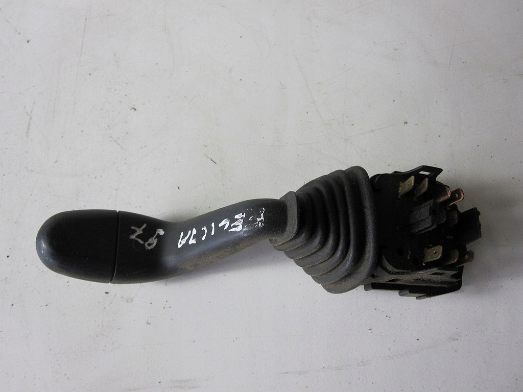 фото №12, Важіль двірник skoda felicia