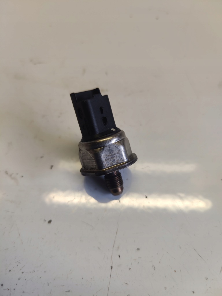 Купити Mini cooper r56 1.6 thp датчик пального v754043980