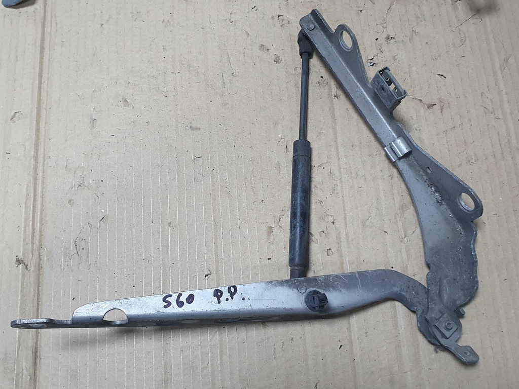 фото №1, Петля правий перед volvo s60