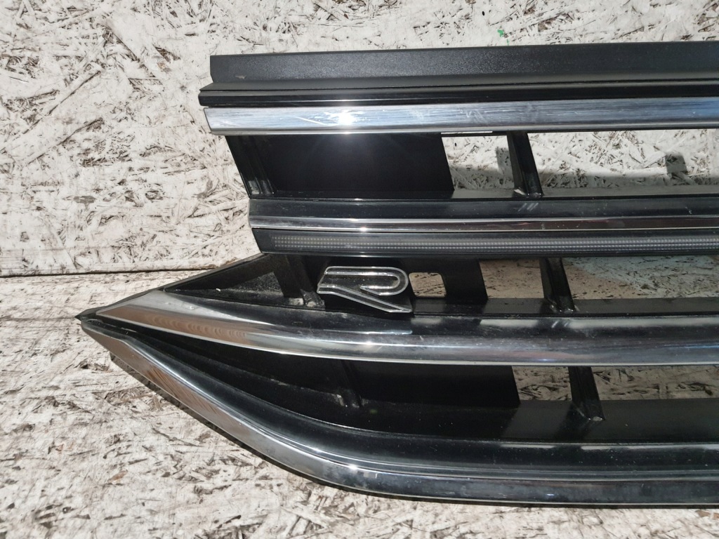 фото №2, Vw tiguan ii 5nn853653 lift rline r-line решётка радиатора решётка радиатора led