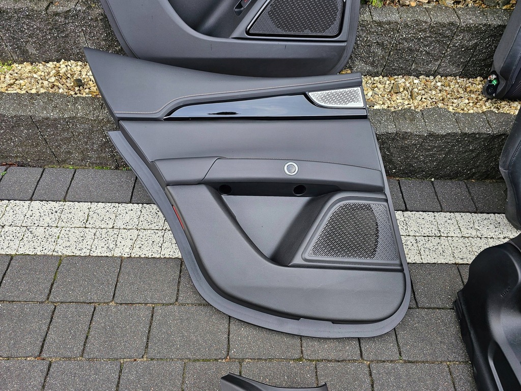 фото №5, Maserati grecale середина сидіння заднє сидіння обшивки