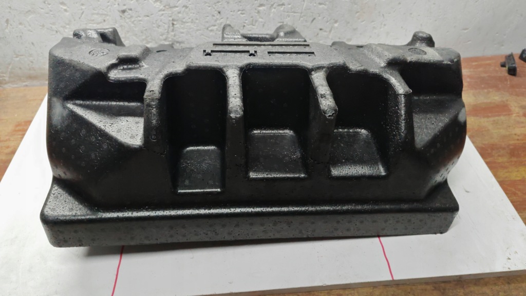 Купити Вкладиш колеса запасного органайзер пінопласт mercedes w251 r klasa a2518990021