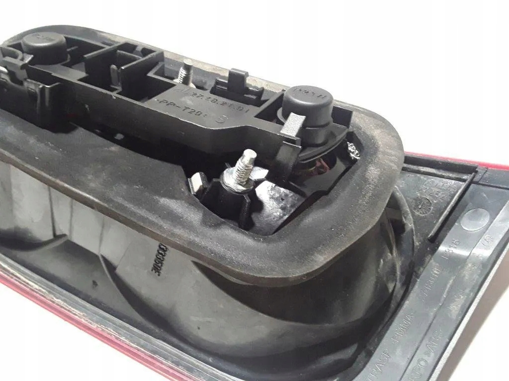 Ліва лампа кришки багажника fiat croma 194_ 27482101 2.4l дизель 147kw Київ