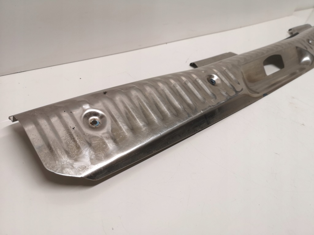 фото №8, Peugeot 407 sw kombi 04-11 молдинг багажника