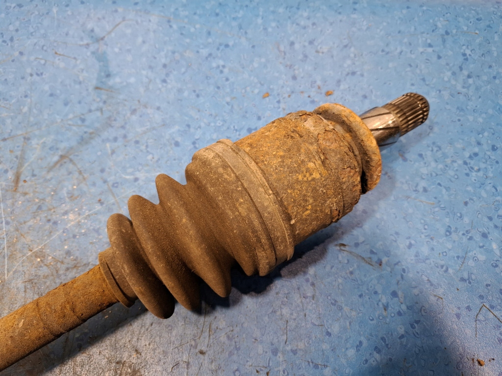 фото №6, Subaru forester ii 2.0t приводной вал правая задняя ej205