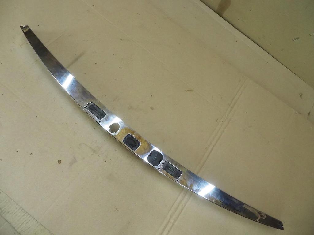 фото №11, Jaguar xf x250 молдинг накладка крышки задняя 2007-