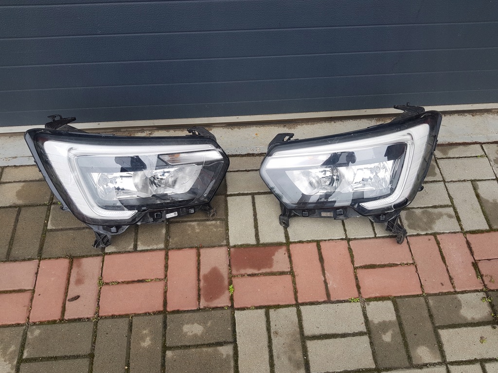 фото №1, Лампа правая правый перед передняя renault master iv