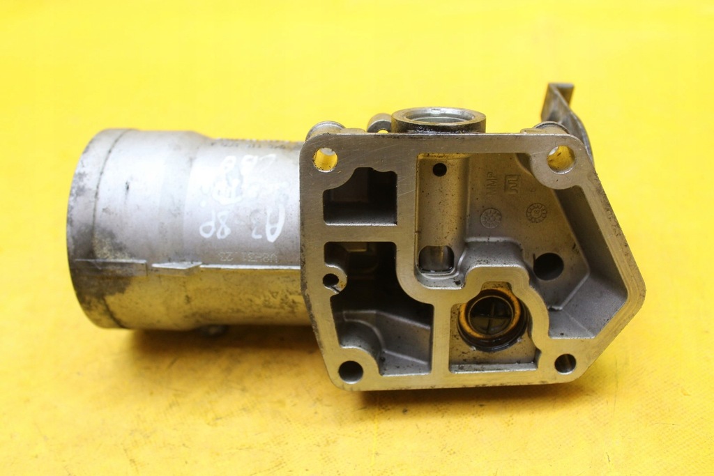 фото №7, Корпус фільтра оливи a3 8p 2.0 tdi 045115389j