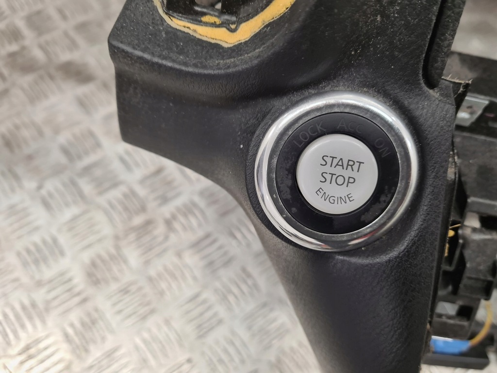 фото №8, Infiniti q70 s lift оригинальная приборная панель консоль ремни подушка безопасности