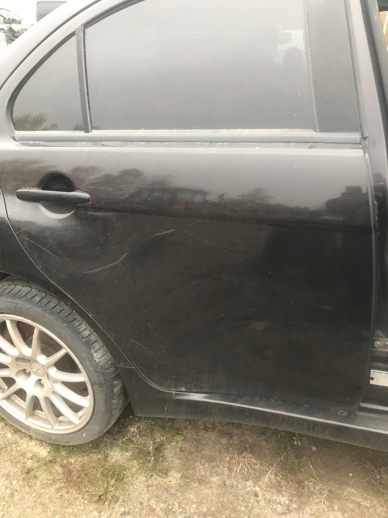 фото №1, Lancer evo 10 дверь правое задние