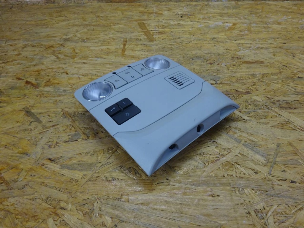 фото №1, Vw scirocco iii лампа освітлення стельовий мікрофон світла 1k8947105at