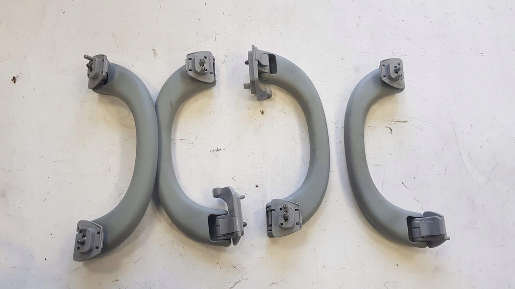 фото №1, Mercedes e 211 w211 ручка кронштейн потолочный kompl