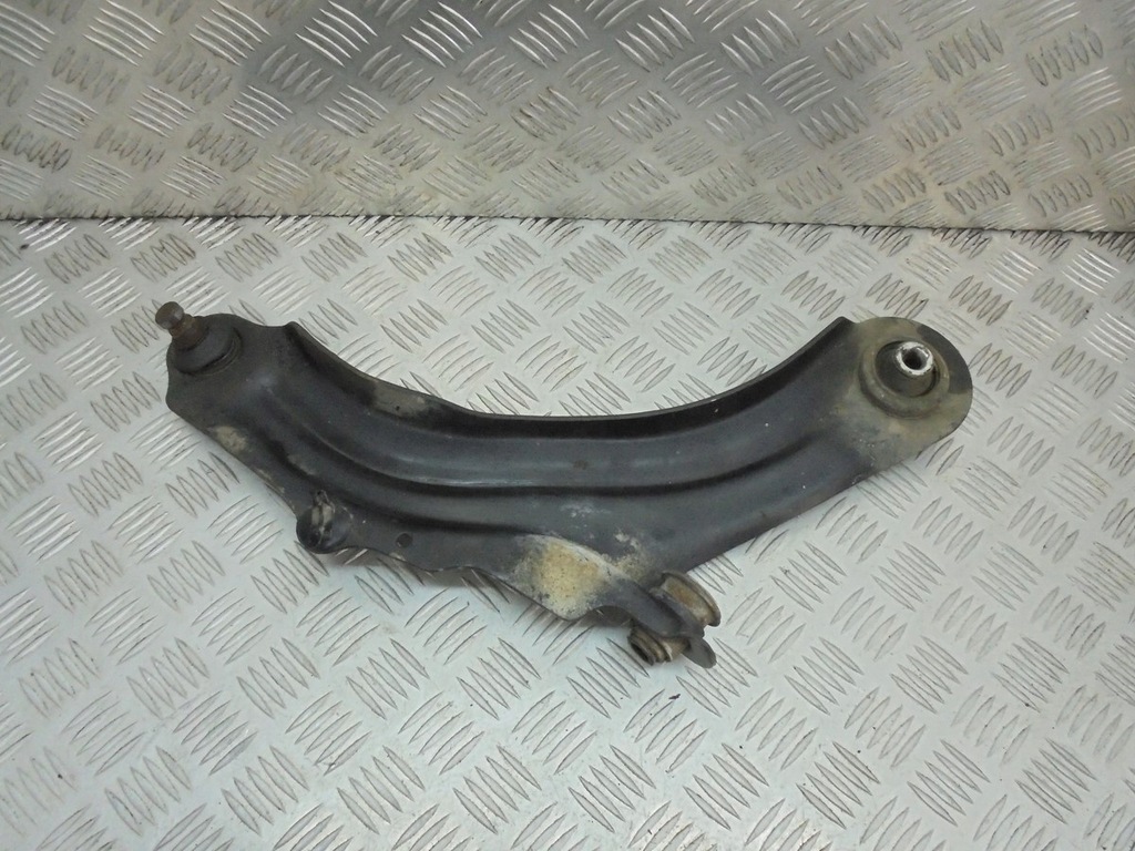 фото №2, Рычаг правый перед renault megane ii