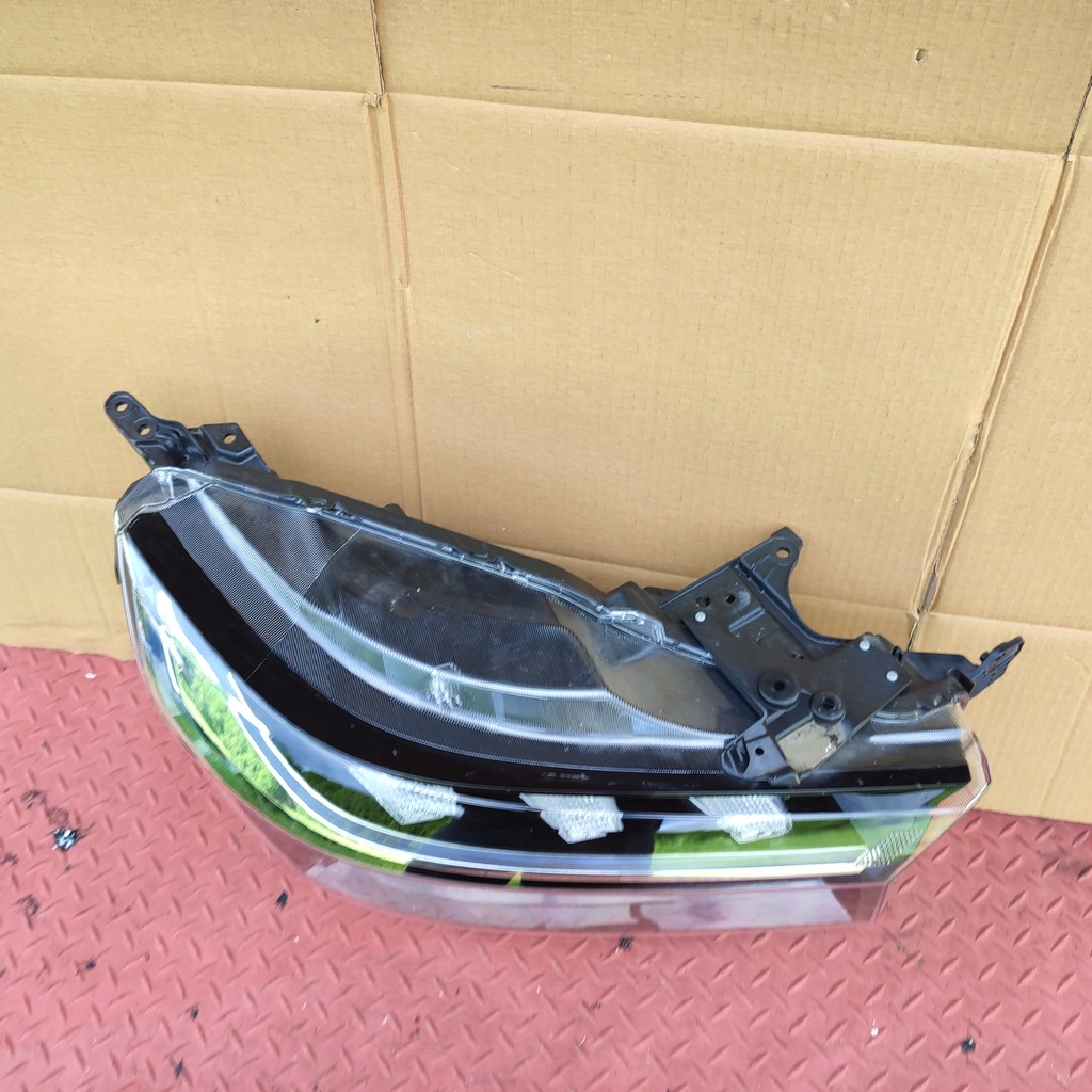 фото №7, Suzuki sx4 s-cross scross nie-klejona демонтаж full led europa лампа правая