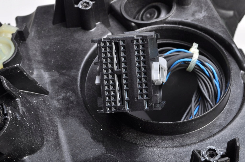 фото №11, Bmw 5 g60 g61 лампа левая передняя левый перед 5a798d3