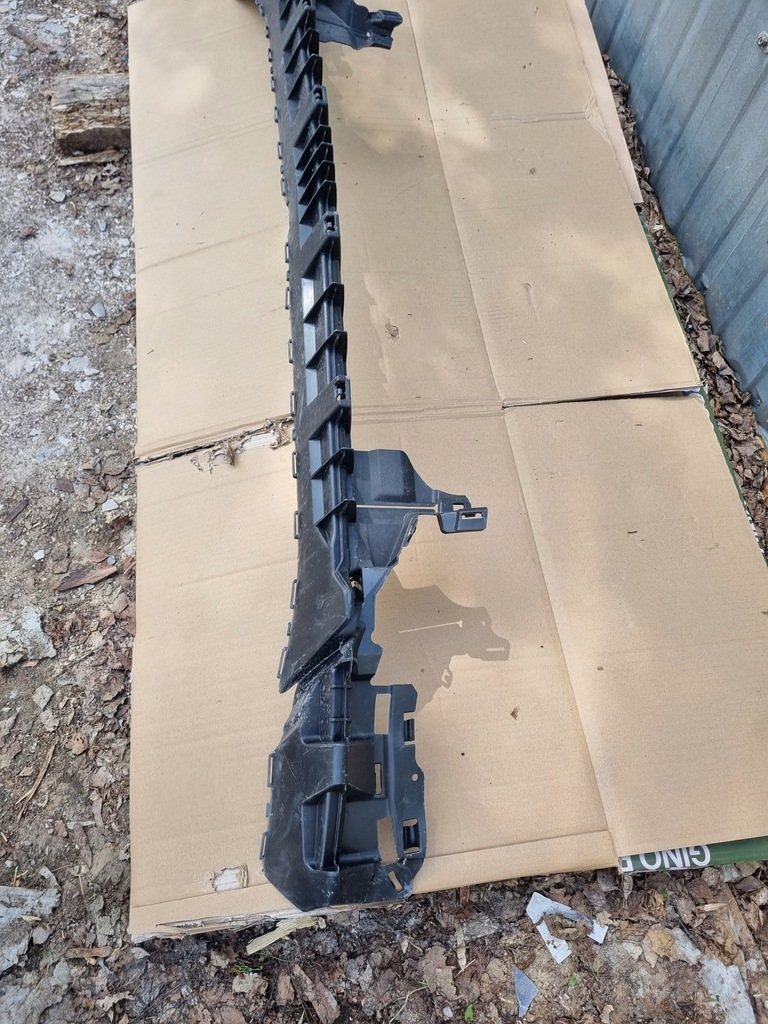 фото №7, Mercedes c klasa w206 направляющая бампера перед