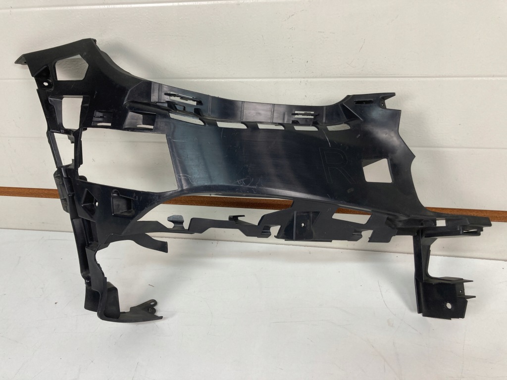 фото №1, Направляющая бампера правый передний mercedes e-klasa w213