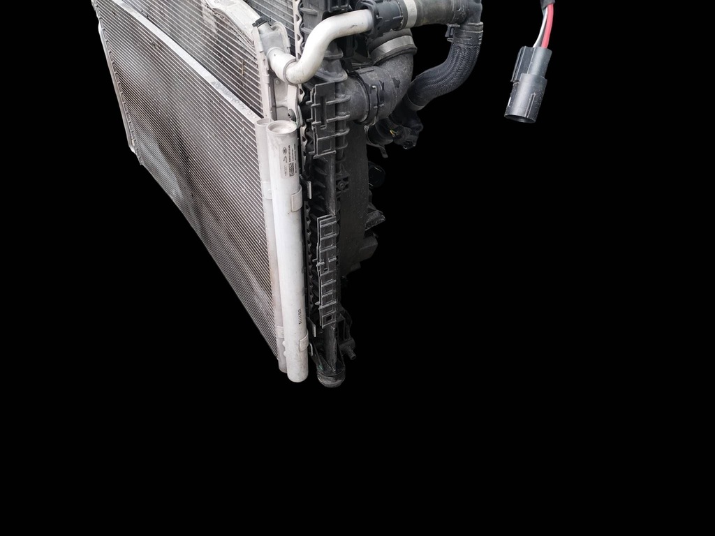 фото №13, Pas передний балка радиатор land rover evoque ii l551 2.0d 2022r. автоматическая коробка передач