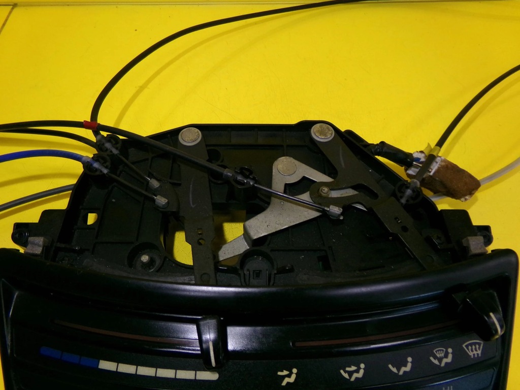 фото №13, Панель управление обдув toyota previa estima 255944-8020 nr1575