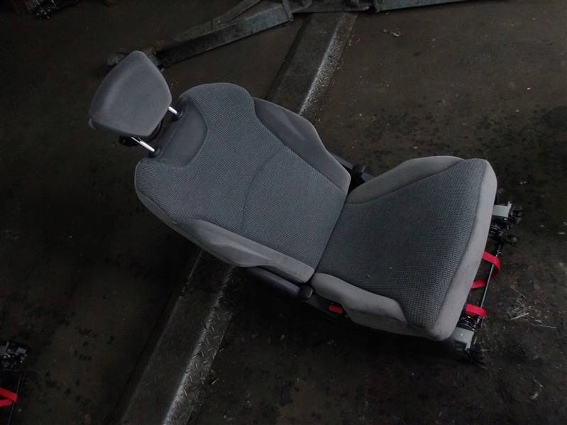 Купити Сидіння правий 2 ряд citroen c8 phedra 807