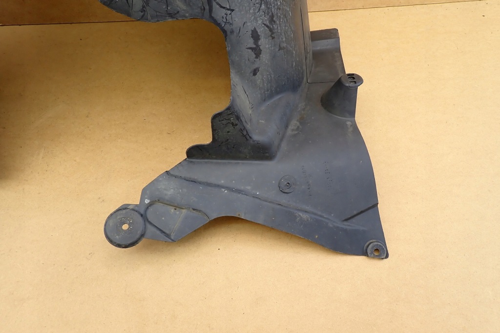 Mercedes cla w117 a klasa w176 b klasa w246 подкрылок правое перед a2468840222 с Разборки