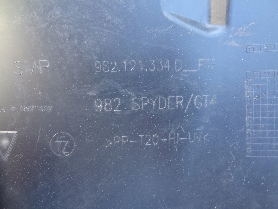 Права повітропровід повітря 982121334d porsche spyder 982 718 Київ