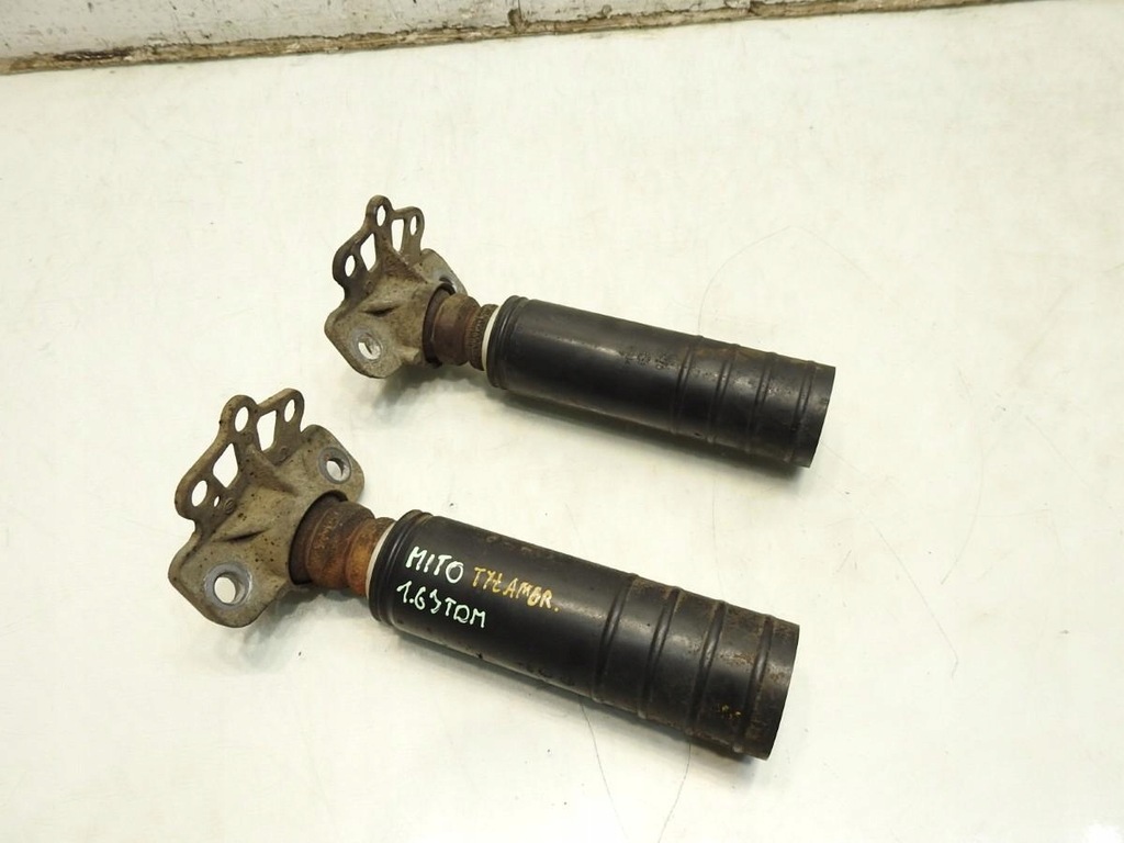 фото №7, Кронштейн защита амортизатора задняя alfa romeo mito 1.6 jtdm