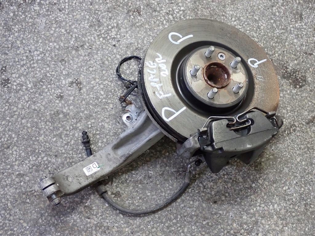 фото №2, Поворотный кулак ступица суппорт правый перед 2wd rwd jaguar f-pace x761 2.0d 20r