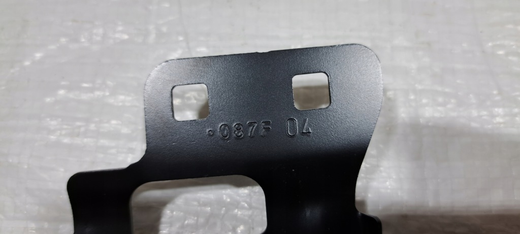 фото №4, Citroen c4 iii кронштейн капот 9833008780