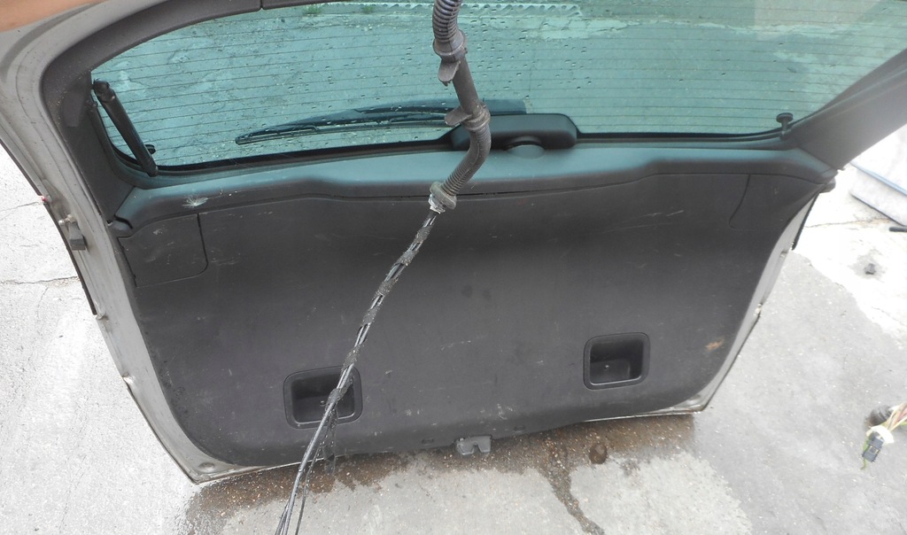 фото №8, Citroen c4 picasso i крышка багажника багажника задняя