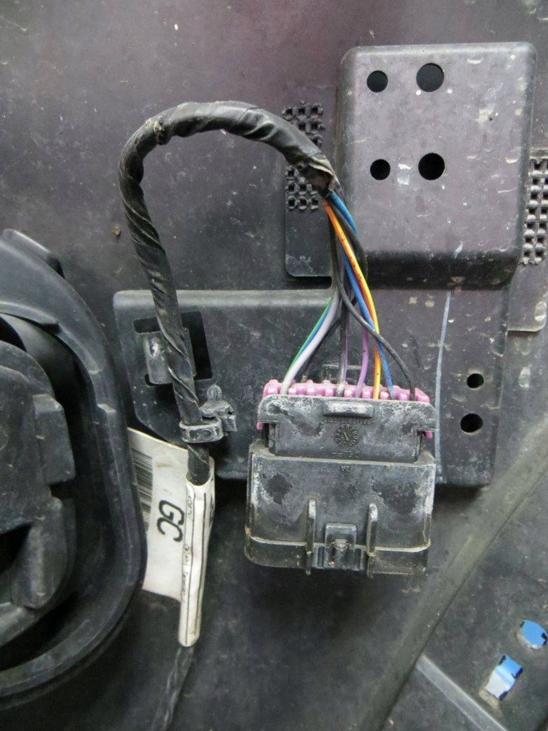 фото №13, Land rover discovery sport l550 бампер перед pdc lrc 820 15-