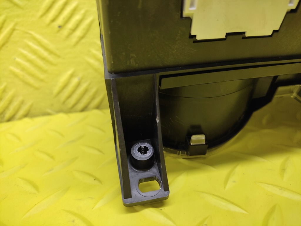 фото №4, Citroen c5 iii 1.6 thp лічильник прилади 9805316080