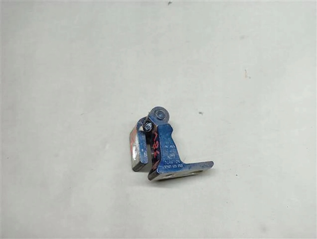 фото №1, Петля дверь правый перед dol audi a3 8v